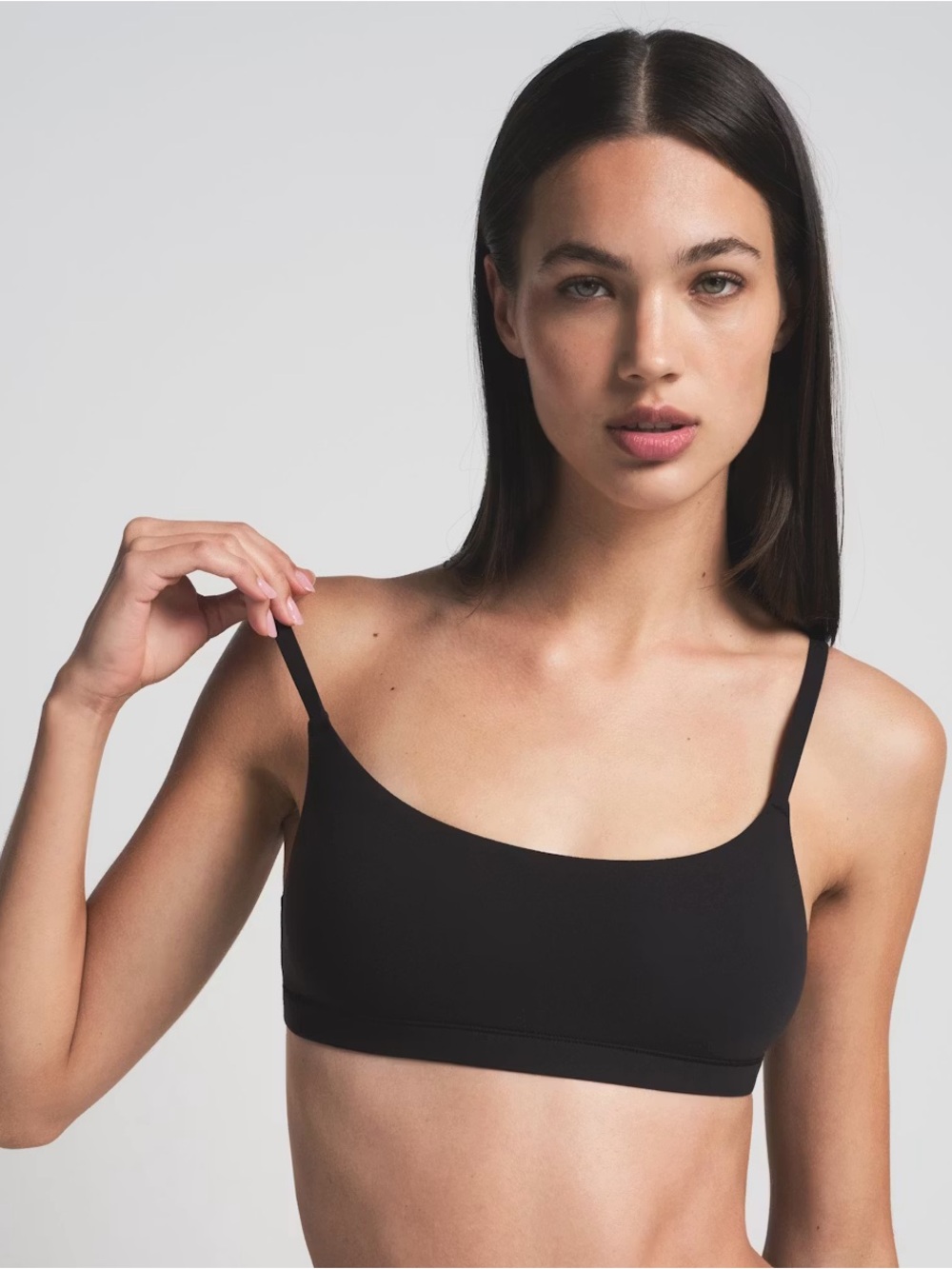 SKIMS Fits Everybody Scoop Bralette In Onyx